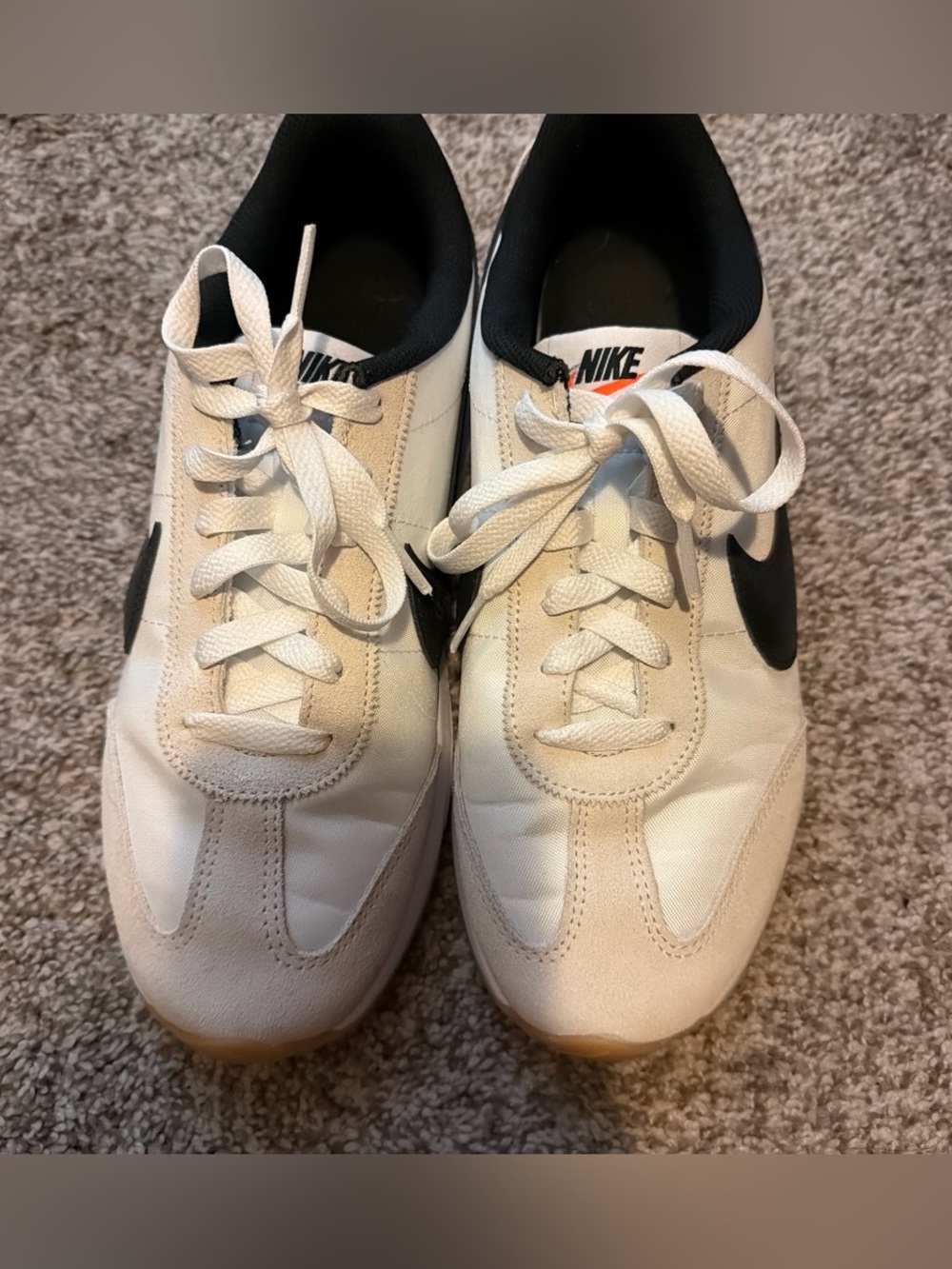 Nike Women’s Pacific Shoes - Picture 2 of 4